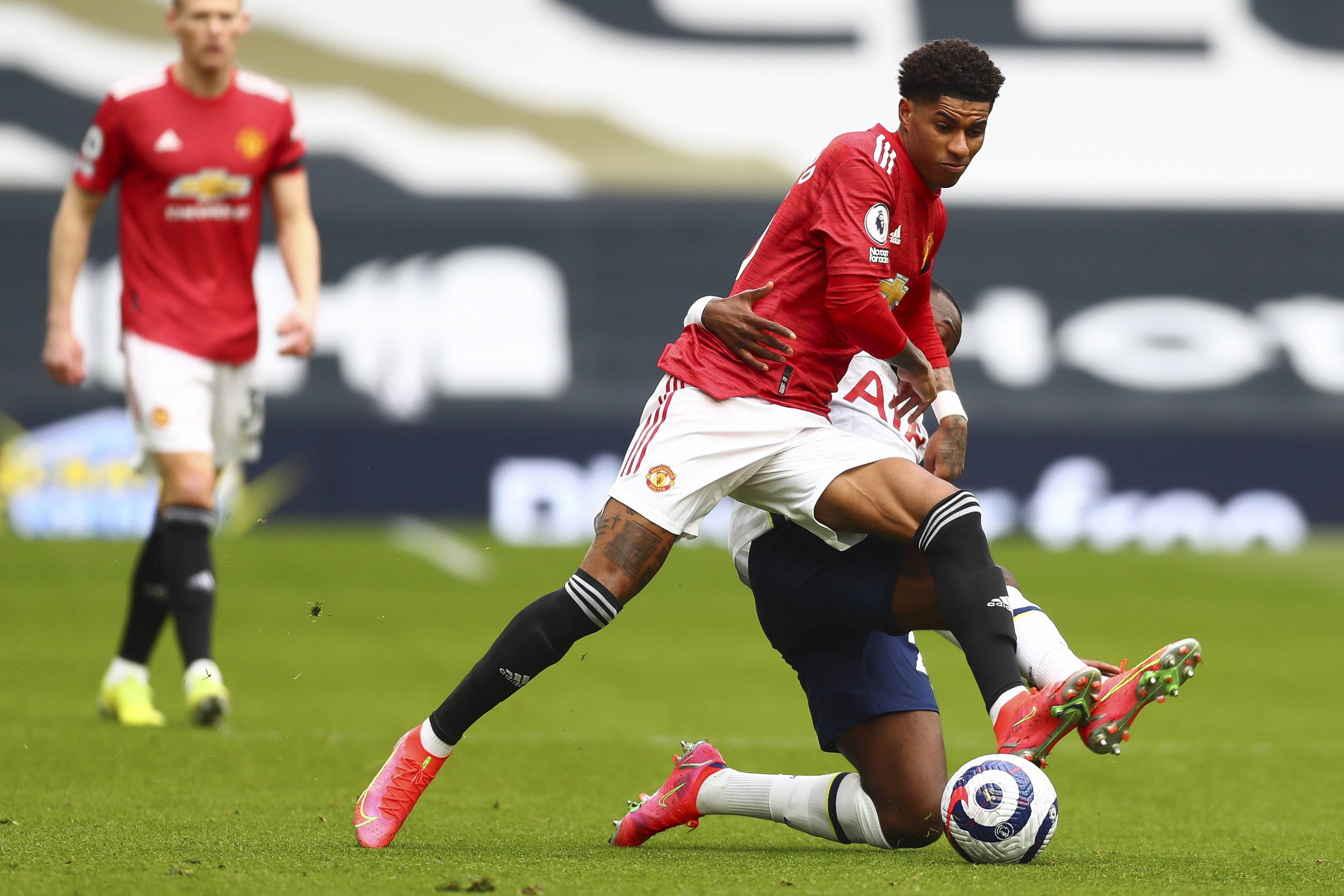 帮助球队提 帮助球队提